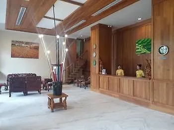 Queen'S Park Hotel Янгон Мьянма